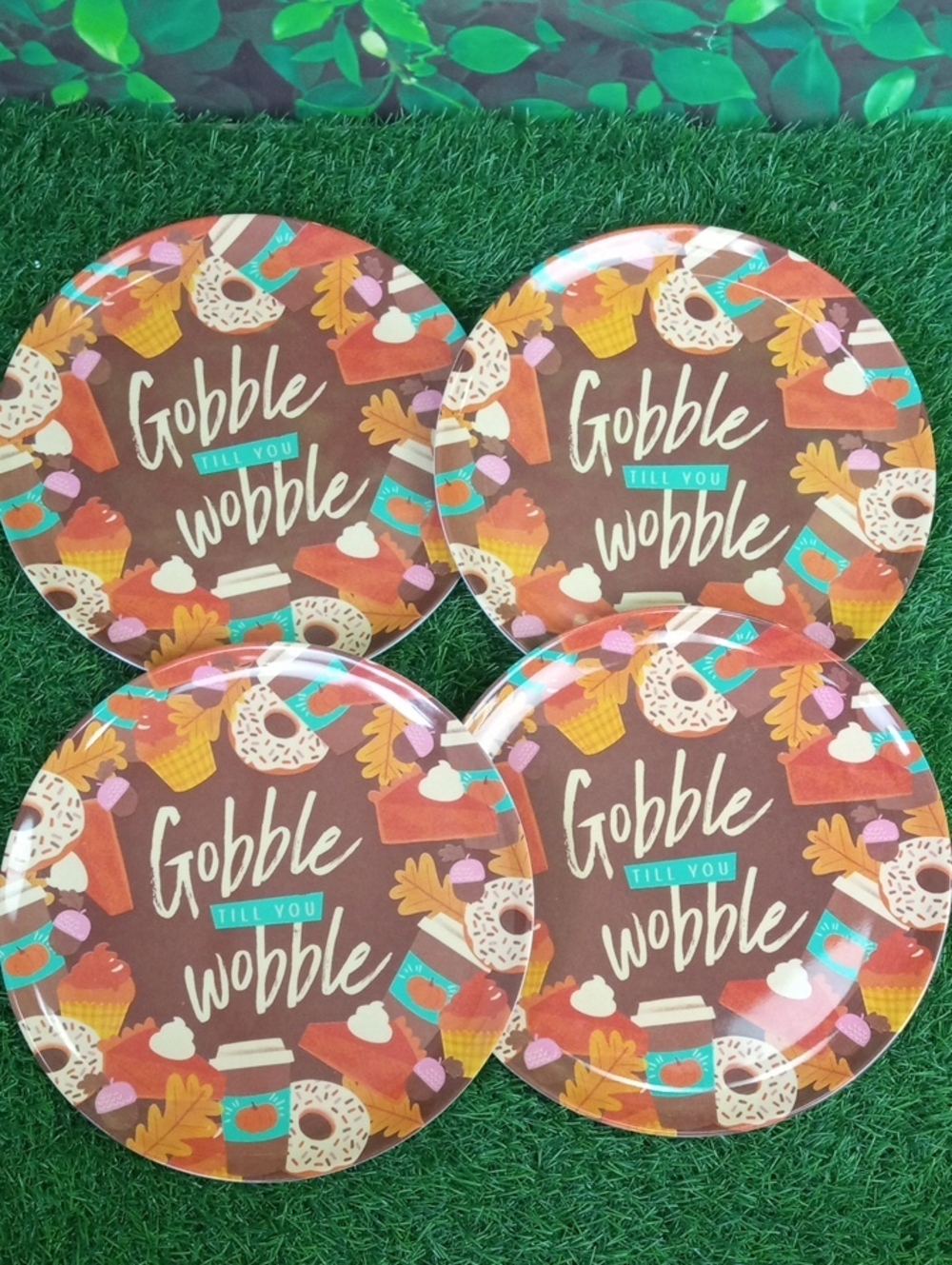 🍂 Festive 'Gobble Till You Wobble' Fall Plastic Dinner Plates
